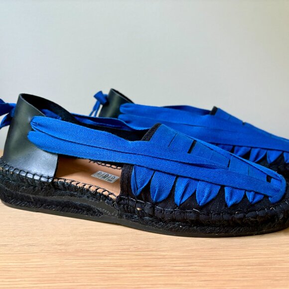 Naguisa Soc Trail Espadrille - Brand New in Box! - Picture 4 of 15